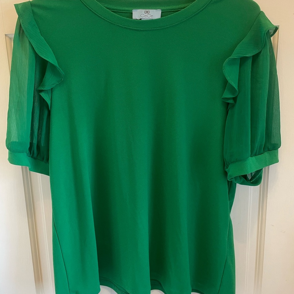Cece Green Flutter Sleeve Blouse
